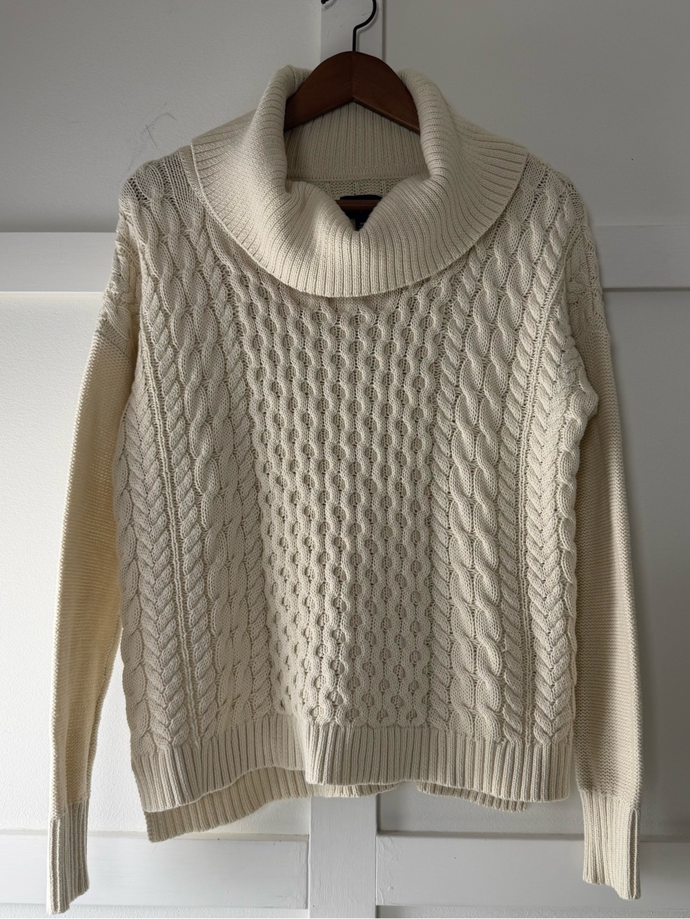 American Eagle Cozy Cable Knit Turtleneck Cotton Blend Cottagecore Sweater Cream